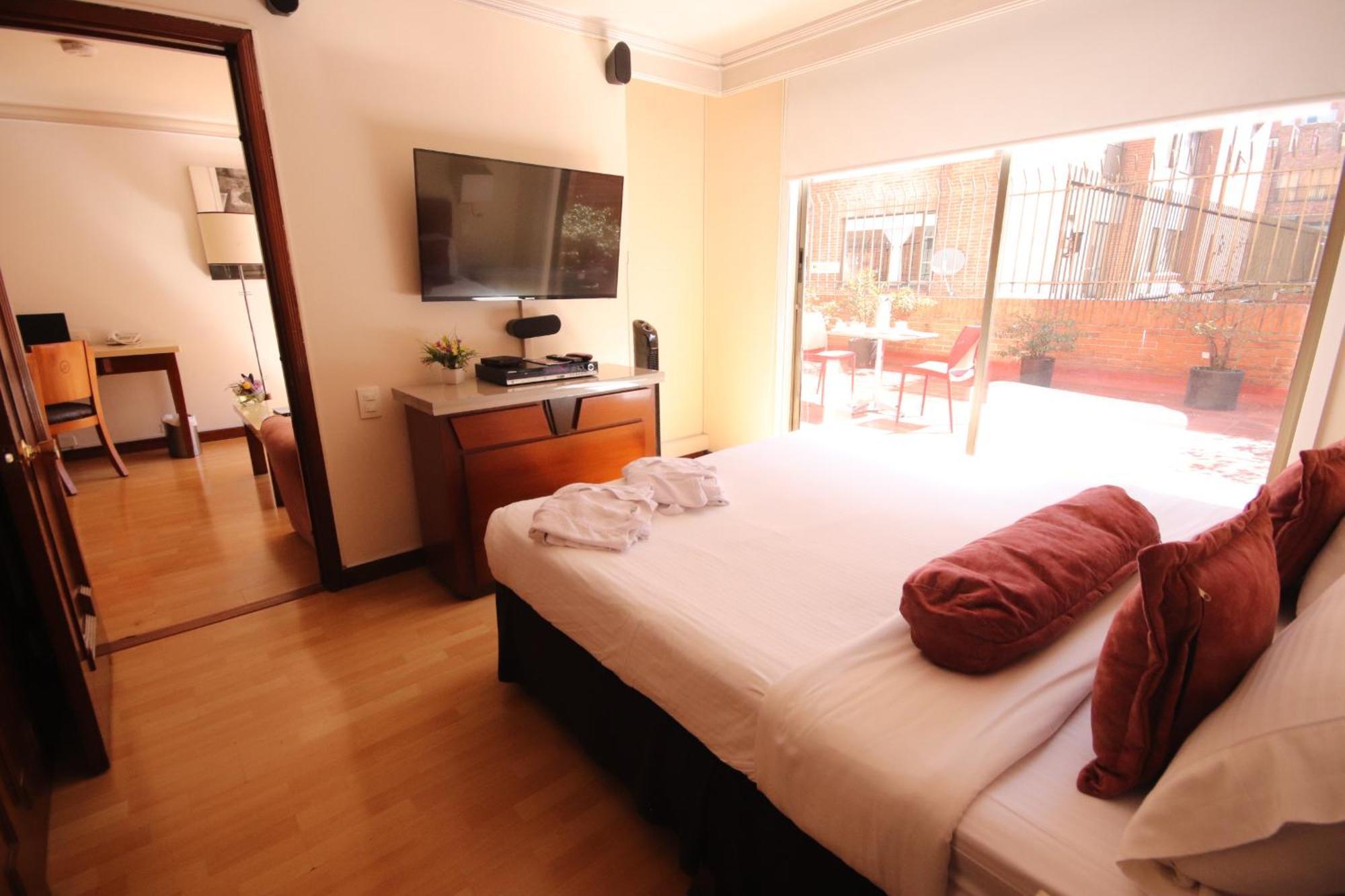 Lancaster House Hotel Bogota Exterior photo
