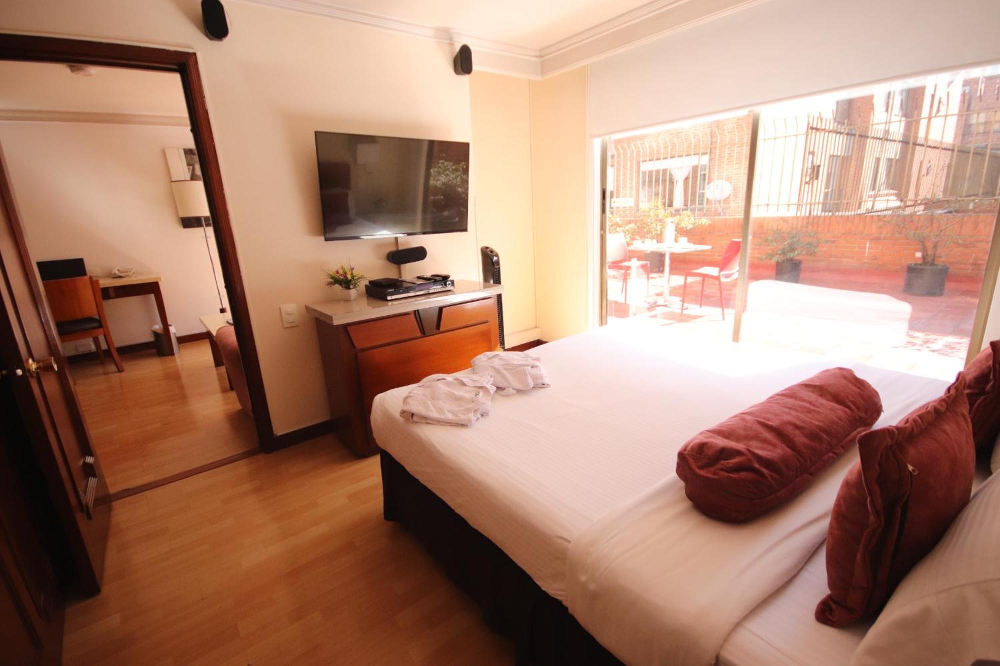 Lancaster House Hotel Bogota Exterior photo